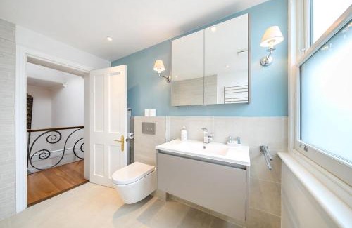 Belsize Apartment | Ping Pong Flat