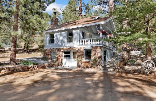 Fawnskin Cabin | Pinglewood Cabin #2096