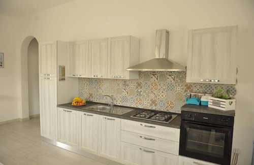 San Pietro in Bevagna House | PINK COTTAGE 10 BEDS 100 METERS FROM THE BEACH