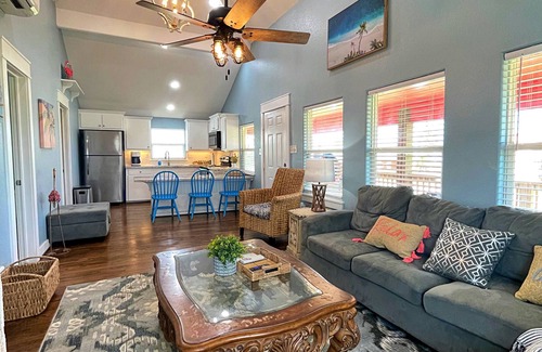 Surfside Beach House | Pink Flamingo