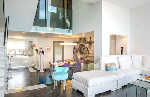 Kato Gouves Villa | Pink Rose Beachfront Villa