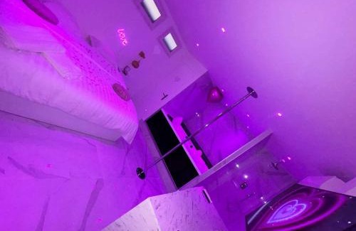Saint-Sylvestre Apartment | Pinkroom06