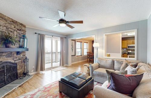 Banner Elk Apartment | Pinnacle Inn