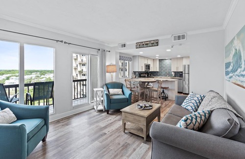 Sunnyside Condo | Pinnacle Port by Panhandle Getaways