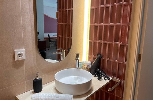 Camins al Grau Apartment | Pintor Nicolau D - New studio for 4 PAX