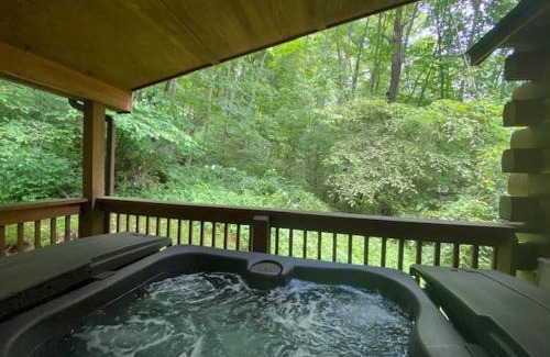 South Bloomingville House | Pioneer - by The Chalets