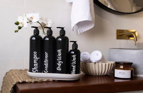 Bathurst Apartment | Piper St - CBD, Cosy Escape
