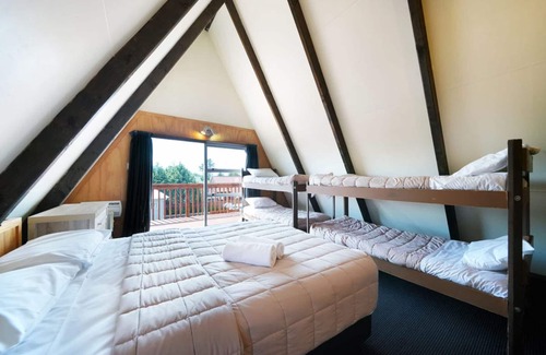 National Park Village Cabin | Pipers Lodge