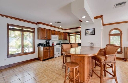 Little Torch Key House | Pirate's Paradise 3 bedroom 2 bath