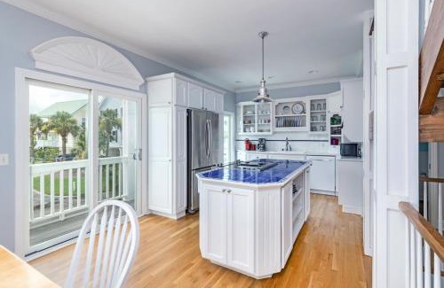 Oceanmarsh Subdivision House | Pirate