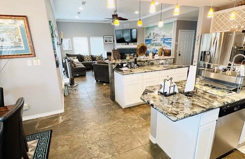 Pirates Beach House | Pirates Beach getaway, full of amenities and close to the beach