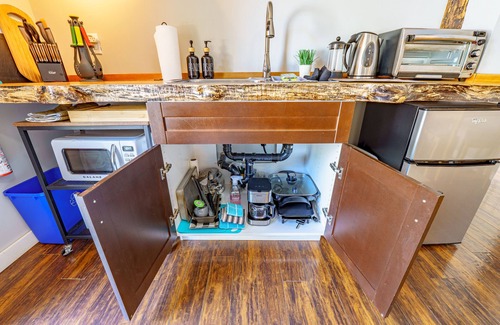 Ucluelet House | Pirates Cove