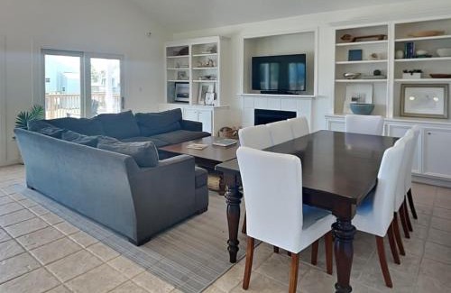 Pirates Beach House | Pirates Warchest