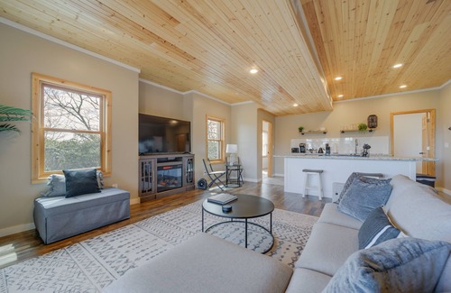 Pisgah Forest Apartment | Pisgah Forest Retreat w/Fire Pit, Grill & Views!