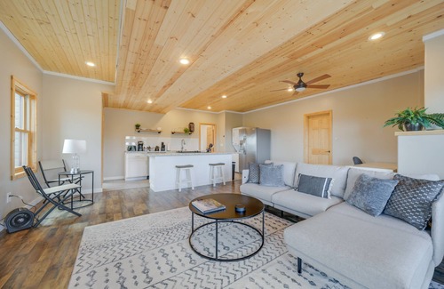 Pisgah Forest Apartment | Pisgah Forest Retreat w/Fire Pit, Grill & Views!