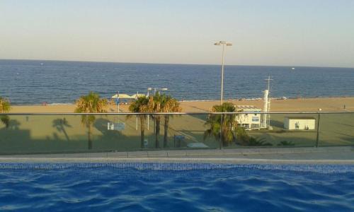 Roquetas de Mar Apartment | Piso 1a Linea piscina 3D