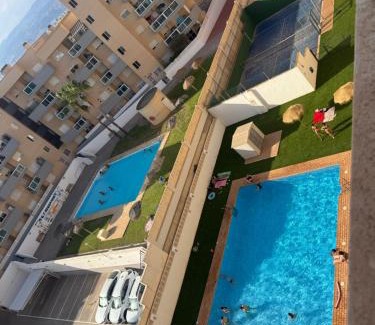 Roquetas de Mar Apartment | piso avda sabinal con piscina