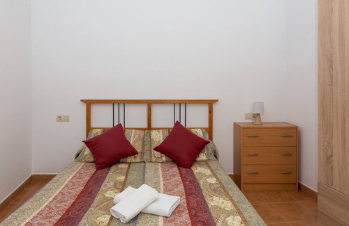 Casarabonela House | PISO CENTRAL - 2 PAX - Charming apartment with free WiFi.
