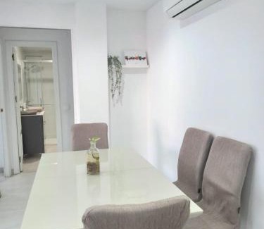 Carretera de Cadiz Apartment | Piso con ParkinPrivado y A10minutosdelaplayaandando