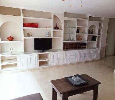 Cervantes Apartment | PISO EL SERRALLO