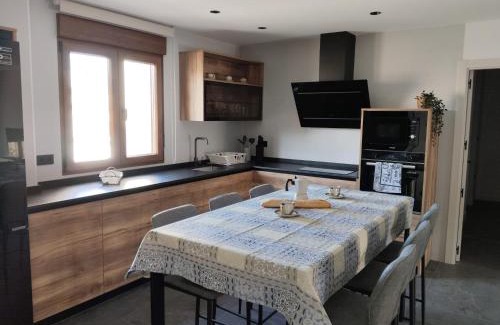 Churriana de la Vega Apartment | Piso Turístico Granada