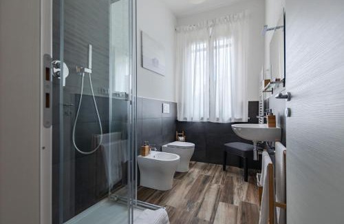 Pisa House | Pit Stop, camera al primo piano con clima e bagno privato