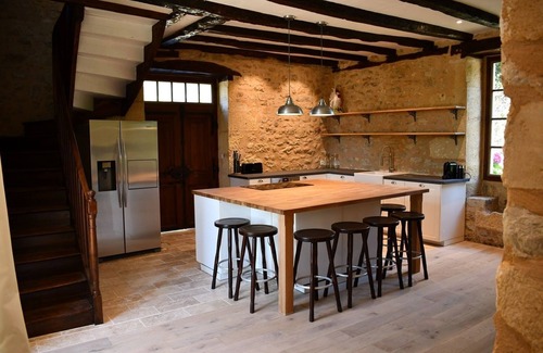 Saint-Cyprien House | "Pitch Perfect" Luxury Riverside Maison
