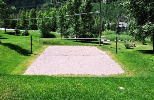 Vail Apartment | Pitkin Creek Park 7K
