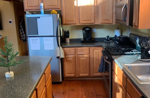 Pittsburg House | Pittsburg Cabin w/Direct ATV & Snowmobiling TrailAccess Hunting & Fishing Mecca