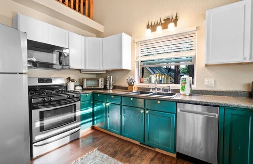 Peter Pan Apartment | Pixie Dust Pines by Rather Be Properties
