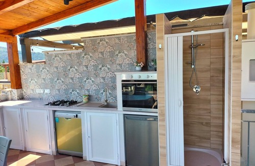 Pizzo Apartment | Pizzo beach club14f with private beach, pool and 2 bedrooms