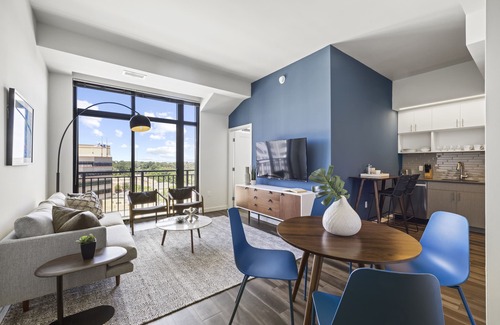Bluemont Apartment | Placemakr Marymount Ballston