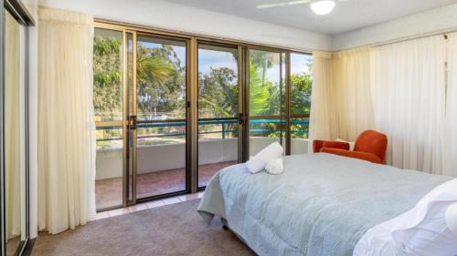 Bongaree Resort | Placid Waters Holiday Apartments