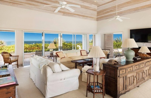 Double Bay House | Plage Rose Estate by Eleuthera Vacation Rentals