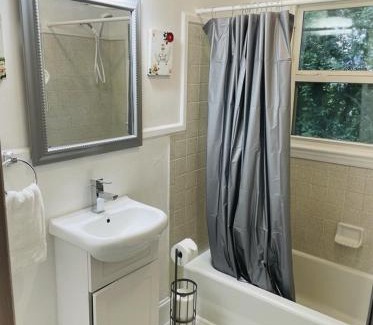 Enderly Park Apartment | Plaid Pad - Stylish Retreat 12 min to Airport & Downtown