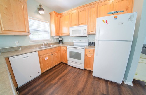 Plantation House | Plantation Home, Dog Friendly, Private Pool, Sleeps 10!