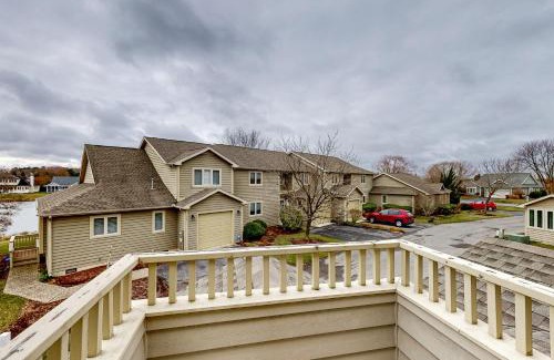 Lewes House | Plantations East - 166 Lakeside Dr