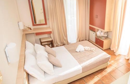 Nei Pori Hotel | Platamon Centrale