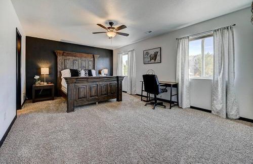 Southeast Colorado Springs House | Play & Connect Summit Bliss Pool Table WiFi