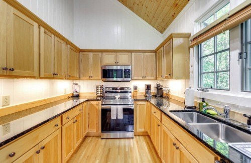 Cashiers House | Play Golf & Tennis: Family Escape in Cashiers!