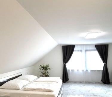 Oberasbach Apartment | Play-LuXX, Zirndorf Nürnberg