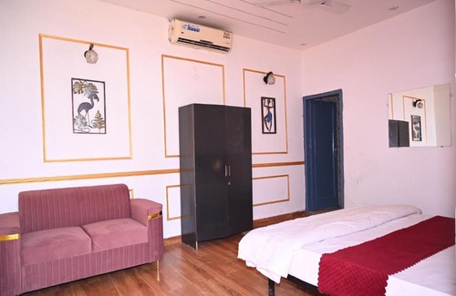 Greater Noida Hotel | PLAY ROYAL GRAND RESORT perfect party space
