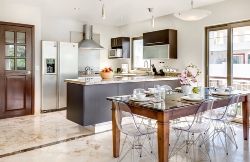 Playacar Condo | Playacar Fase 2, Exquisite PENTHOUSE 2bd, Terrace,Walking BEACH & Golf Distance!