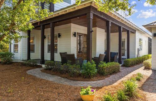 White's Gulfview House | Playin Hooky by 30A Escapes