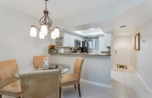 Bonita Bay Apartment | Playing Hookie