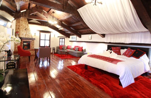 De La Merced Hotel | Plaza San Cristóbal Inn