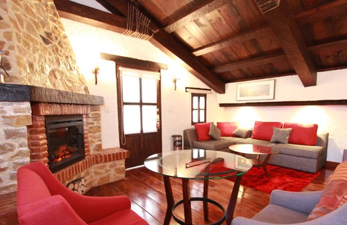 De La Merced Hotel | Plaza San Cristóbal Inn