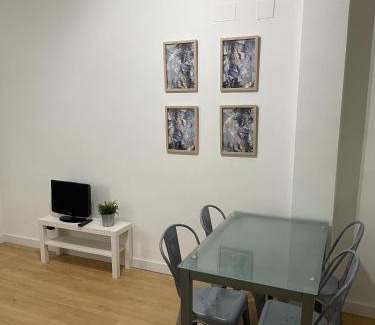 Moscardo Apartment | Plaza Rio B
