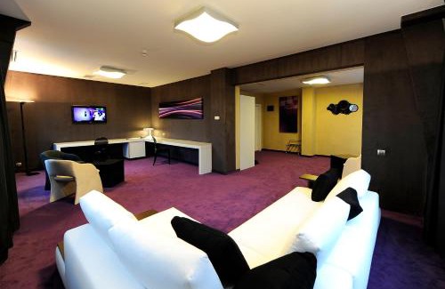 Tirgu Mures Hotel | Plaza V Executive Hotel