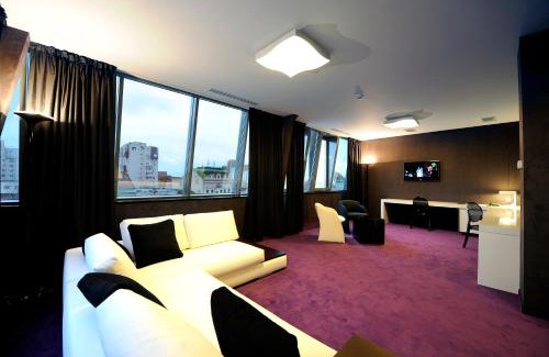 Tirgu Mures Hotel | Plaza V Executive Hotel
